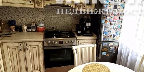 3-комн квартира улица Артюхиной, 10