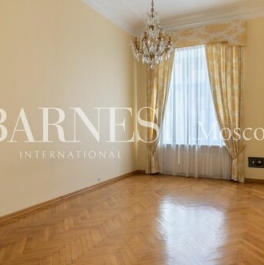 Аренда 6-комн квартиры на вторичном рынке Староконюшенный переулок,  д. 5/14