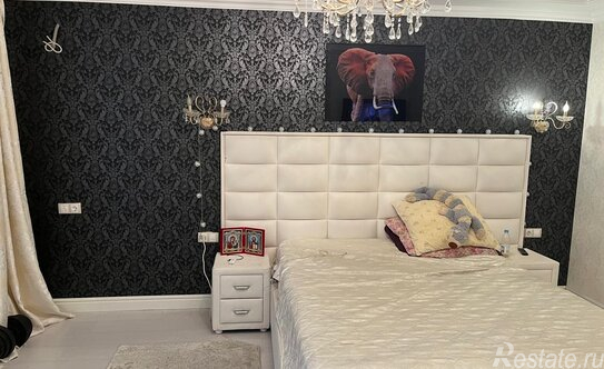 Продажа 4-комн квартиры на вторичном рынке Красногорск г, Красногорский б-р,  д. 24