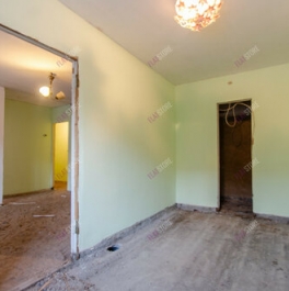 Продажа 2-комн квартиры на вторичном рынке Гатчина, ул Лейтенанта Шмидта,  д. 14