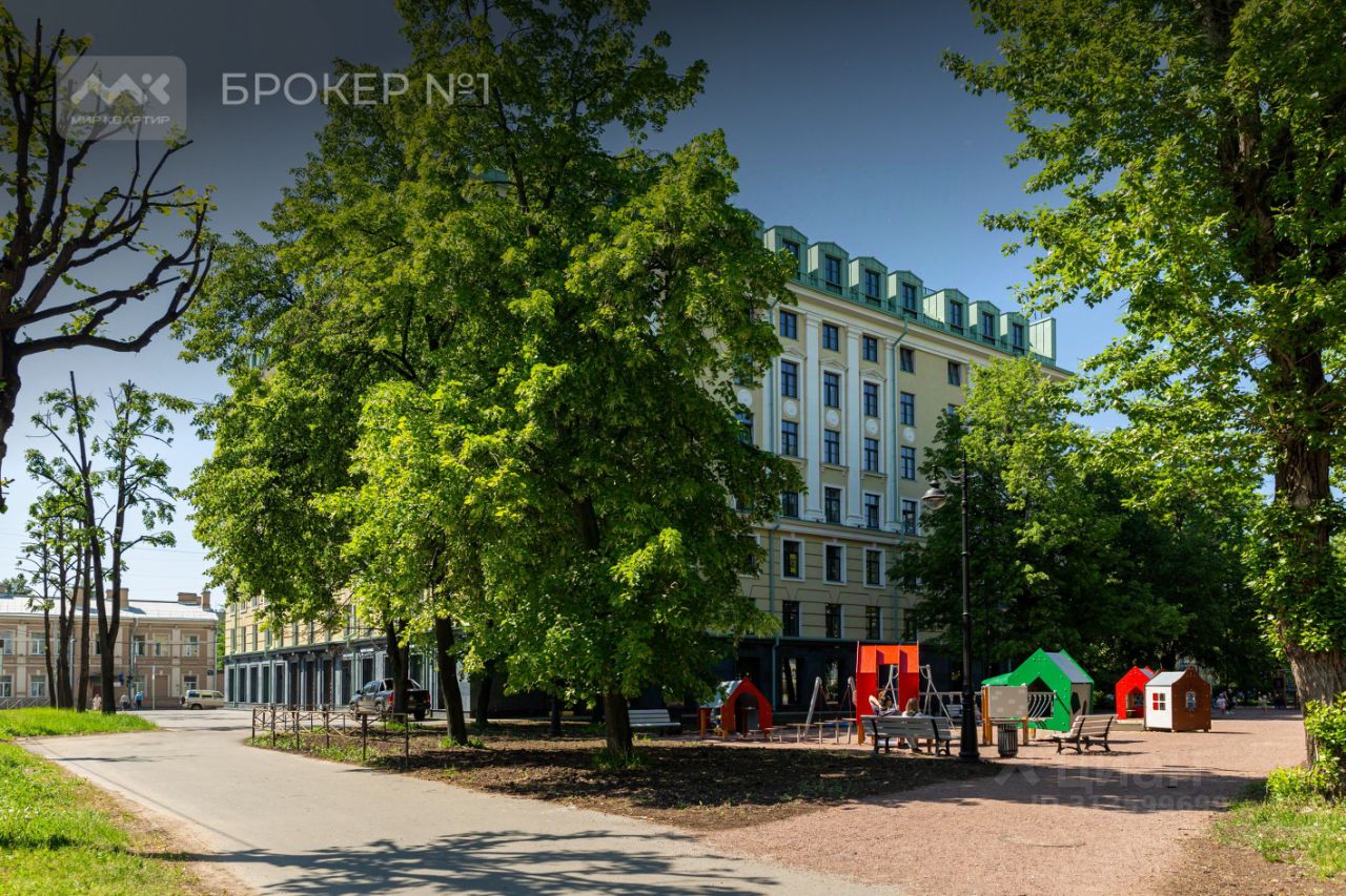 Продажа 2-комн квартиры на вторичном рынке Подъездной переулок, 12