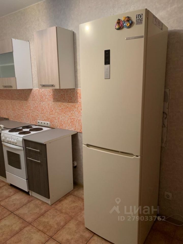 Аренда 1-комн квартиры на вторичном рынке Одинцово, улица Белорусская, 10