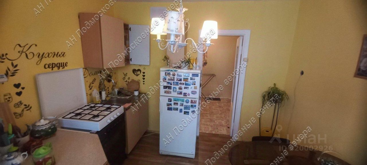 Продажа 2-комн квартиры на вторичном рынке пос. Цветковский, улица Подгорная, 11