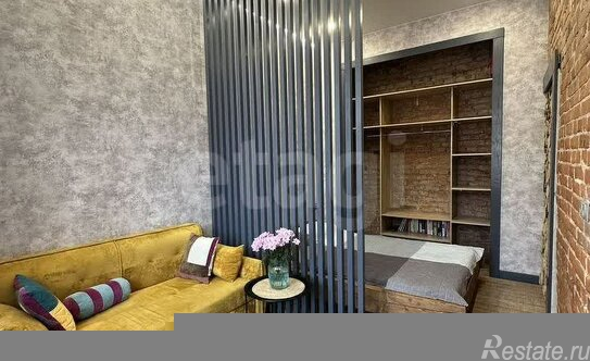 Продажа 1-комн квартиры на вторичном рынке улица Валерия Гаврилина,  д. 5