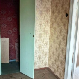 Продажа 2-комн квартиры на вторичном рынке ул Ленсовета,  д. 71