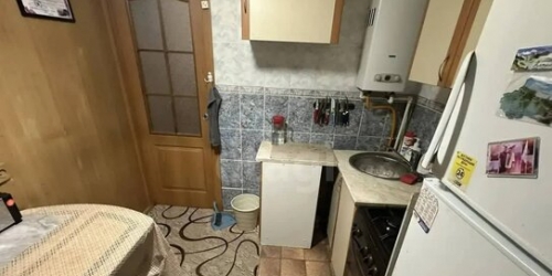 3-комн квартира Петергоф г, Разведчика б-р,  д. 12,  к. 1