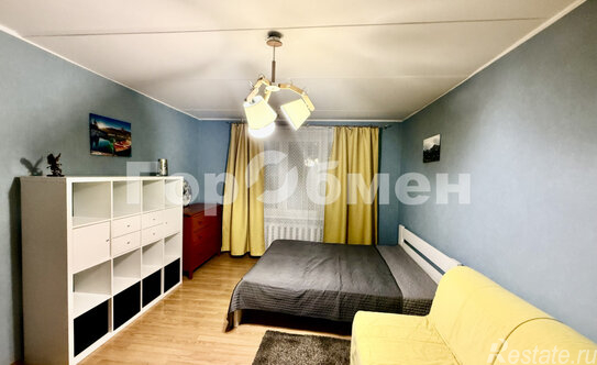 Продажа 1-комн квартиры на вторичном рынке улица Гастелло,  д. 14