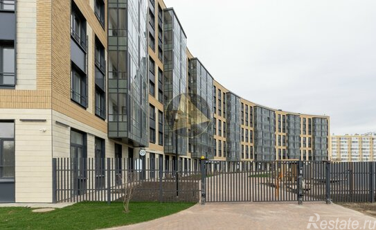 Продажа 2-комн квартиры на вторичном рынке Реки Каменки наб,  д. 3 к3 с1