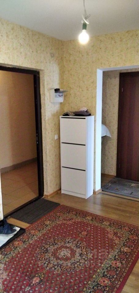 Продажа 2-комн квартиры на вторичном рынке Гатчина, улица Генерала Сандалова, 1а