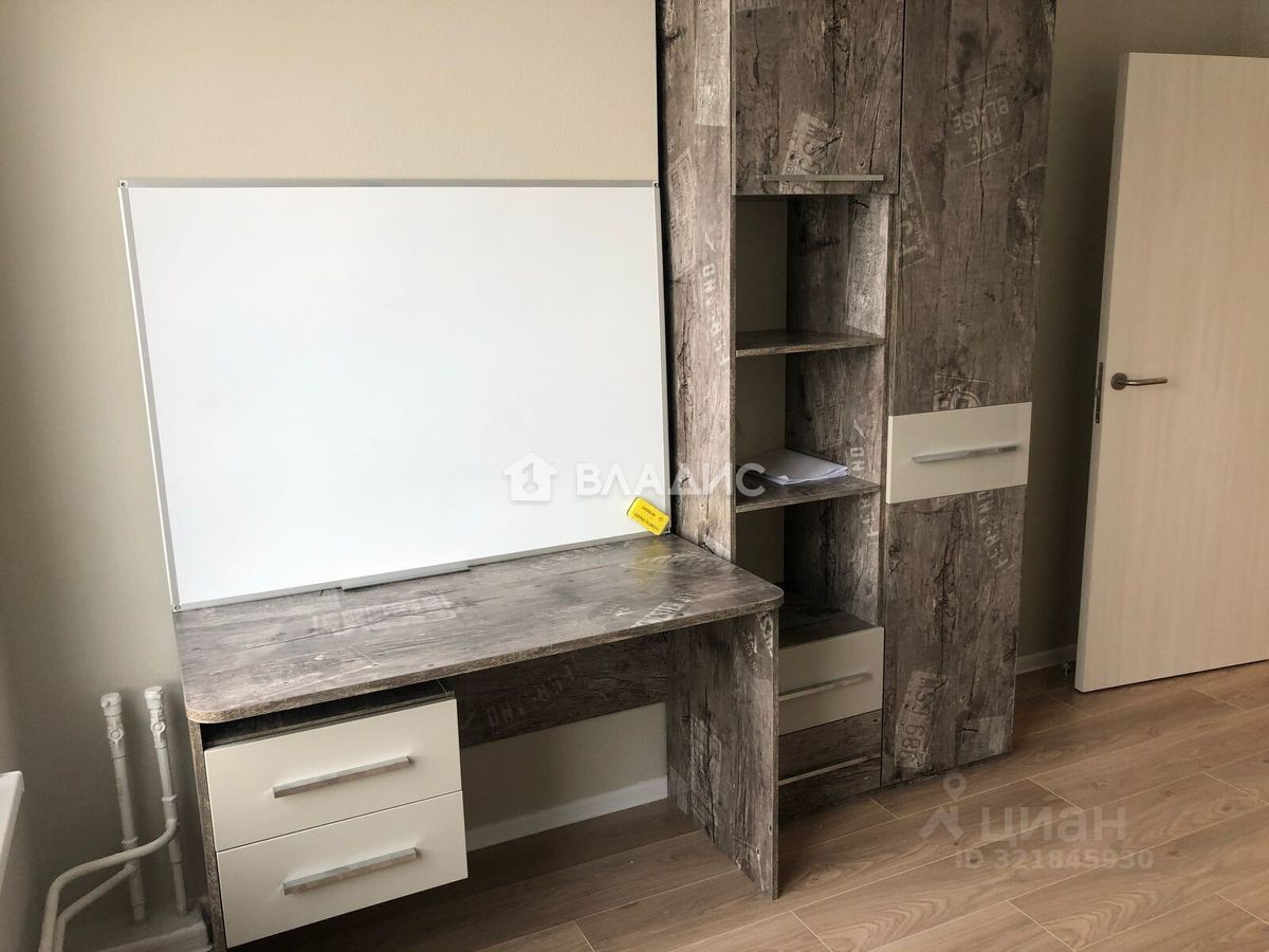 Продажа 2-комн квартиры на вторичном рынке Лобненская улица, 13к1