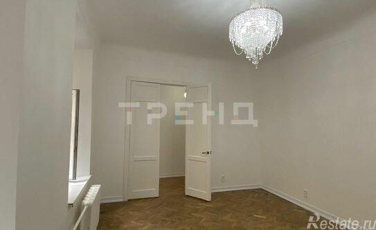 Продажа 3-комн квартиры на вторичном рынке 18-я линия,  д. 23