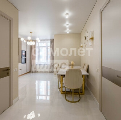 3-комн квартира Обуховской обороны пр-кт,  д. 70 к4 с1