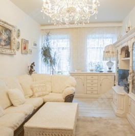 Продажа 2-комн квартиры на вторичном рынке Лиговский пр-кт,  д. 130