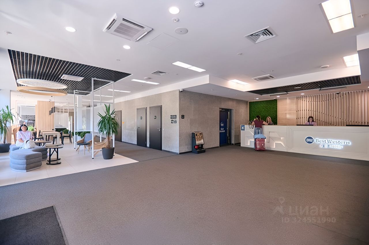 Продажа студии улица Матроса Железняка, 2