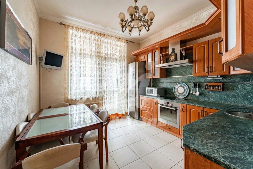 Продажа 1-комн квартиры на вторичном рынке улица Маршала Соколовского, 1