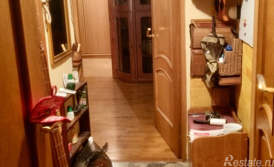 Продажа 2-комн квартиры на вторичном рынке ул Кременчугская,  д. 4,  к. 2