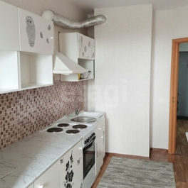 Продажа 1-комн квартиры на вторичном рынке Коломна, ул Девичье поле,  д. 12,  к. 4