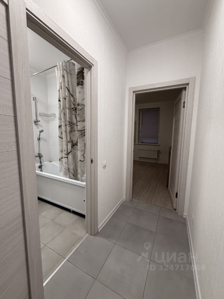 Продажа 2-комн квартиры на вторичном рынке Симферопольский проезд, 7