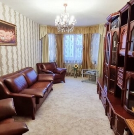 Продажа 3-комн квартиры на вторичном рынке Братиславская улица