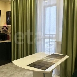 Продажа 2-комн квартиры на вторичном рынке Крыленко ул,  д. 14,  к. 2