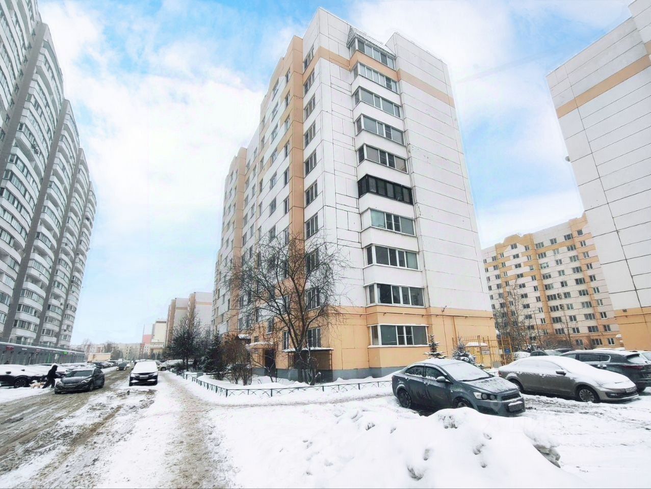 Продажа 1-комн квартиры на вторичном рынке пос. Шушары, Первомайская улица, 17