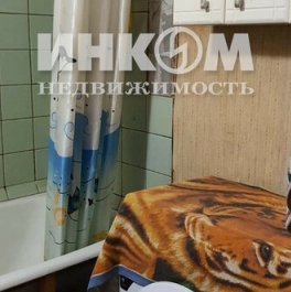 Продажа 2-комн квартиры на вторичном рынке Новопеределкинская улица,  д. 16