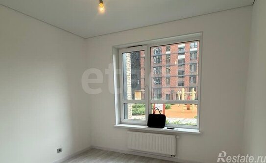 Продажа 1-комн квартиры на вторичном рынке Обуховской обороны пр-кт,  д. 38