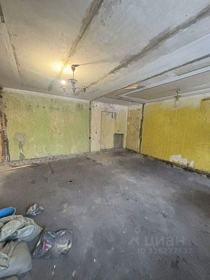 Продажа 2-комн квартиры на вторичном рынке Королев, улица Карла Маркса,  д. 2