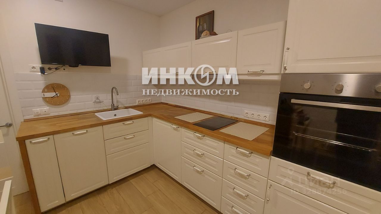 Продажа 1-комн квартиры на вторичном рынке Лобня, улица Юности, 5