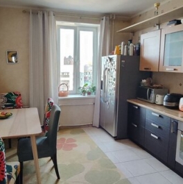 Продажа 2-комн квартиры на вторичном рынке Ленинский пр-кт,  д. 111,  к. 1