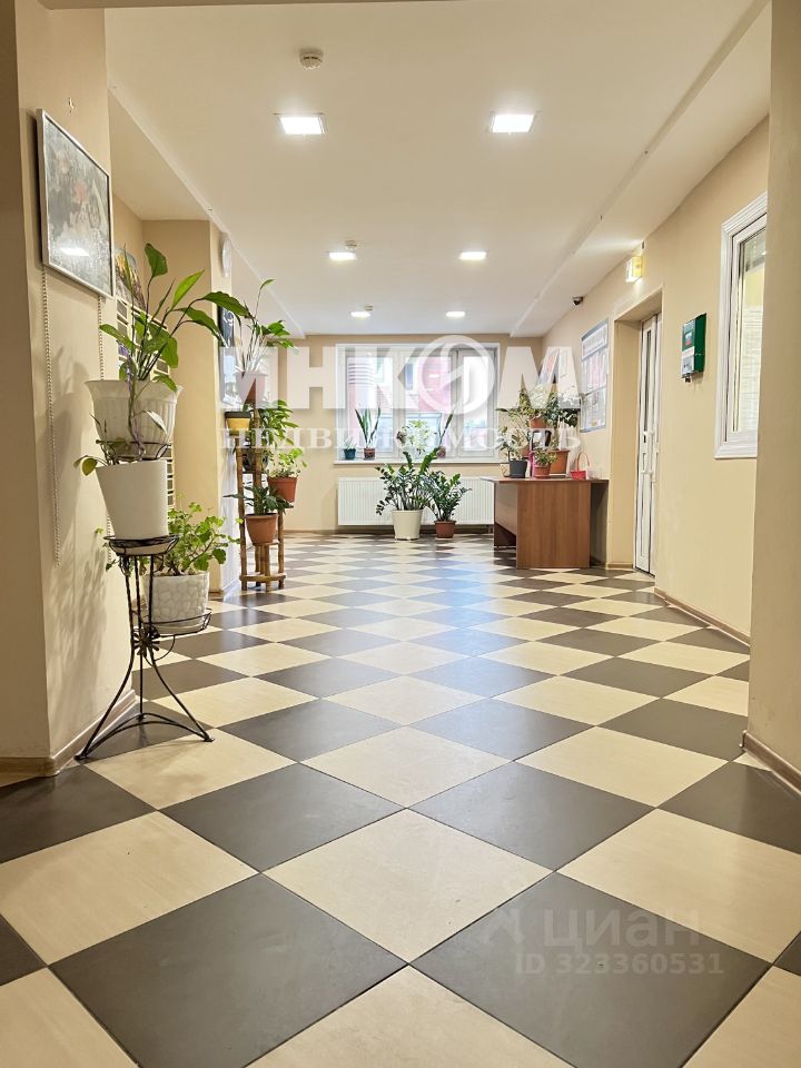 Продажа 2-комн квартиры на вторичном рынке Химки, 9 Мая улица, 12б