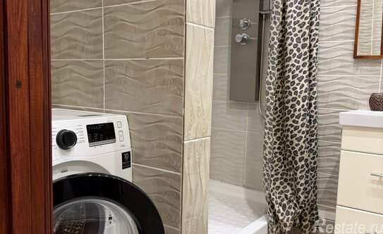 Продажа 2-комн квартиры на вторичном рынке Комендантский пр-кт,  д. 34,  к. 1