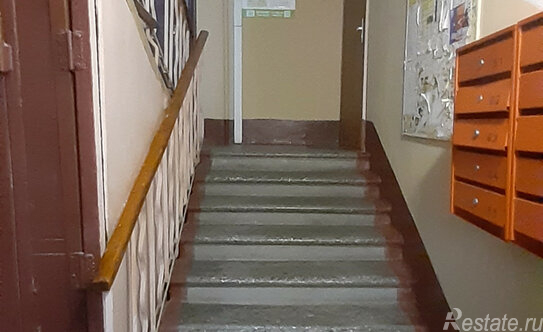 Продажа 1-комн квартиры на вторичном рынке Варшавская ул,  д. 22