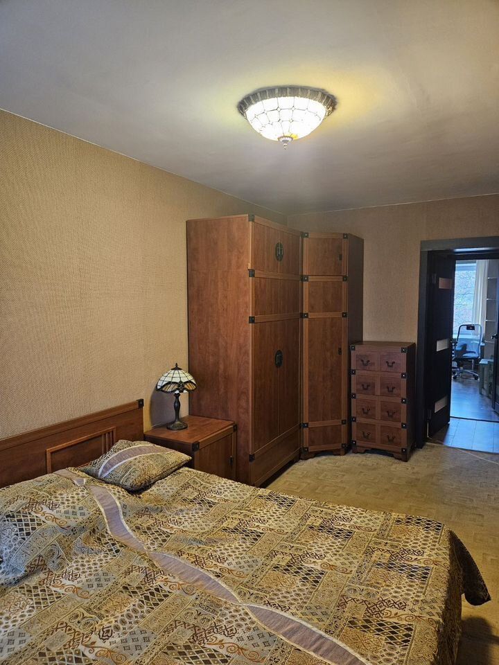 Аренда 3-комн квартиры на вторичном рынке проспект Маршала Жукова, 56