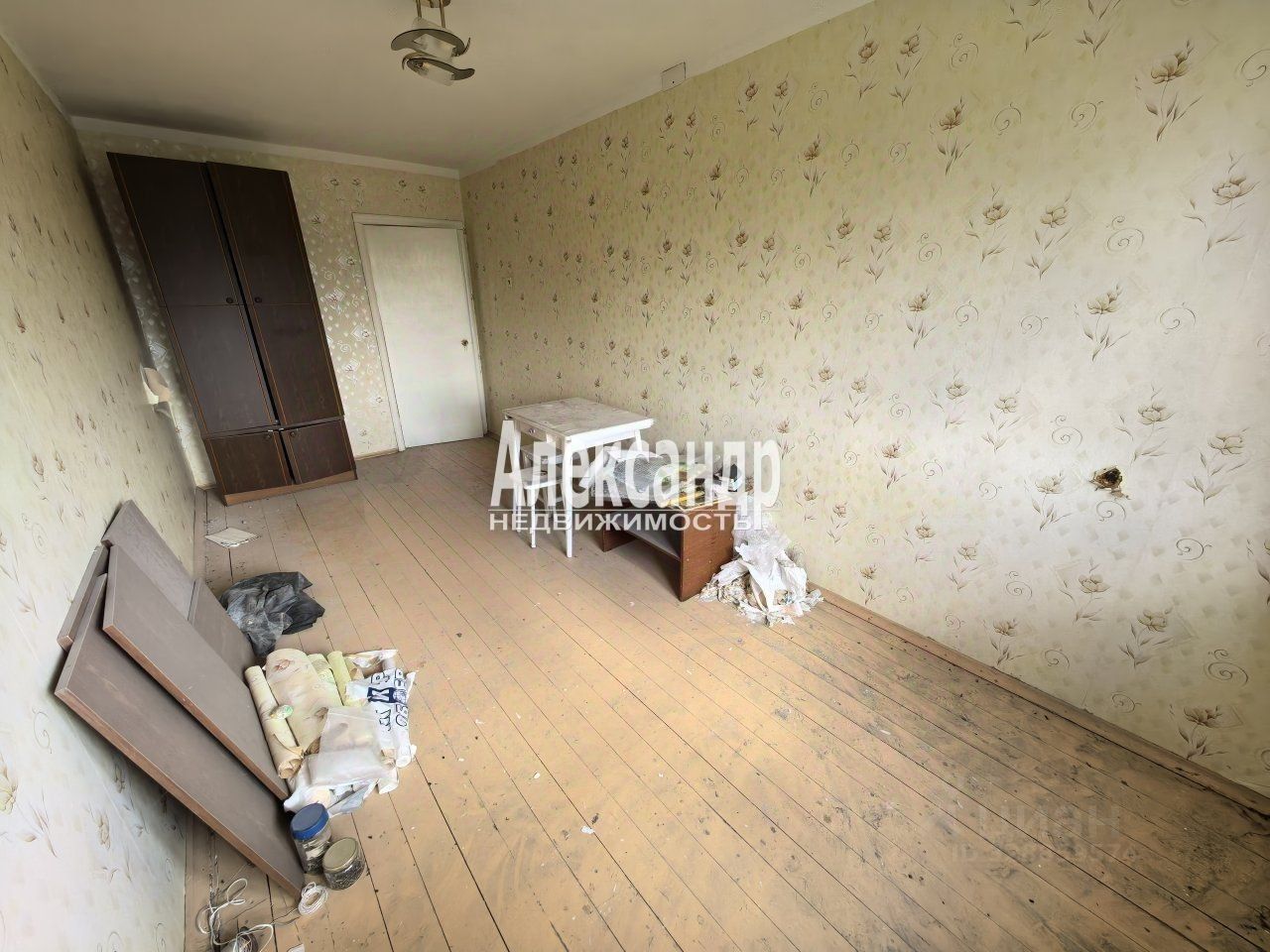 Продажа 2-комн квартиры на вторичном рынке пос. Севастьяново, Новая улица, 1