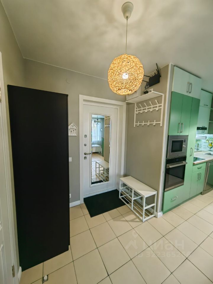 Аренда 1-комн квартиры на вторичном рынке улица Саларьевская, 10к1