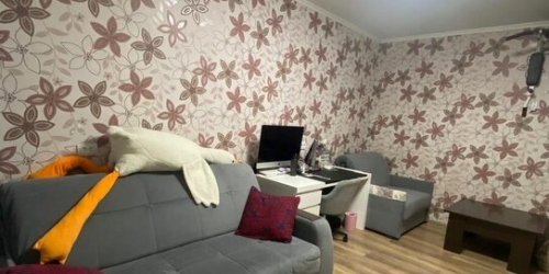 2-комн квартира Есенина ул,  д. 8,  к. 1