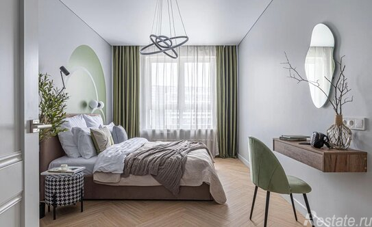 Продажа 2-комн квартиры на вторичном рынке Чирикова ул,  д. 5 с1