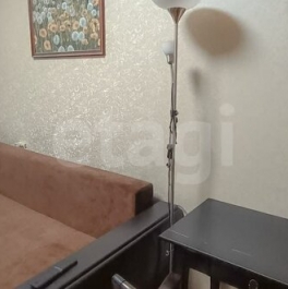 Продажа 2-комн квартиры на вторичном рынке Алтайская улица,  д. 4