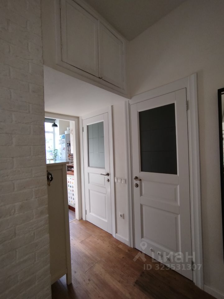 Продажа 2-комн квартиры на вторичном рынке улица Васи Алексеева, 30