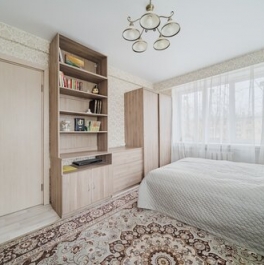 Продажа 1-комн квартиры на вторичном рынке ул Федосеенко,  д. 27