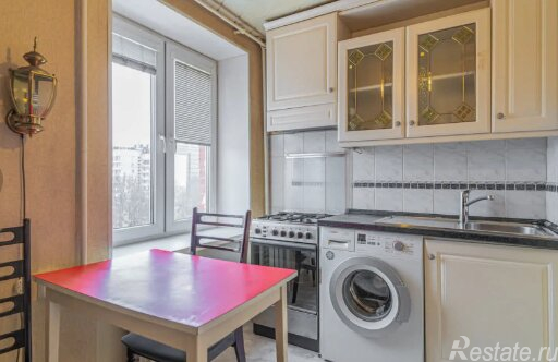 Продажа 2-комн квартиры на вторичном рынке Пархоменко пр-кт,  д. 22