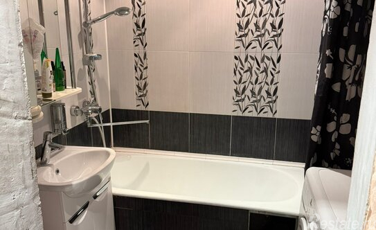 Продажа 1-комн квартиры на вторичном рынке Королев г, Грабина ул,  д. 24