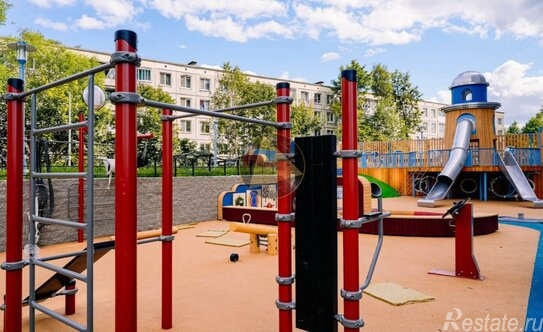 Продажа 3-комн квартиры на вторичном рынке Октябрьская наб