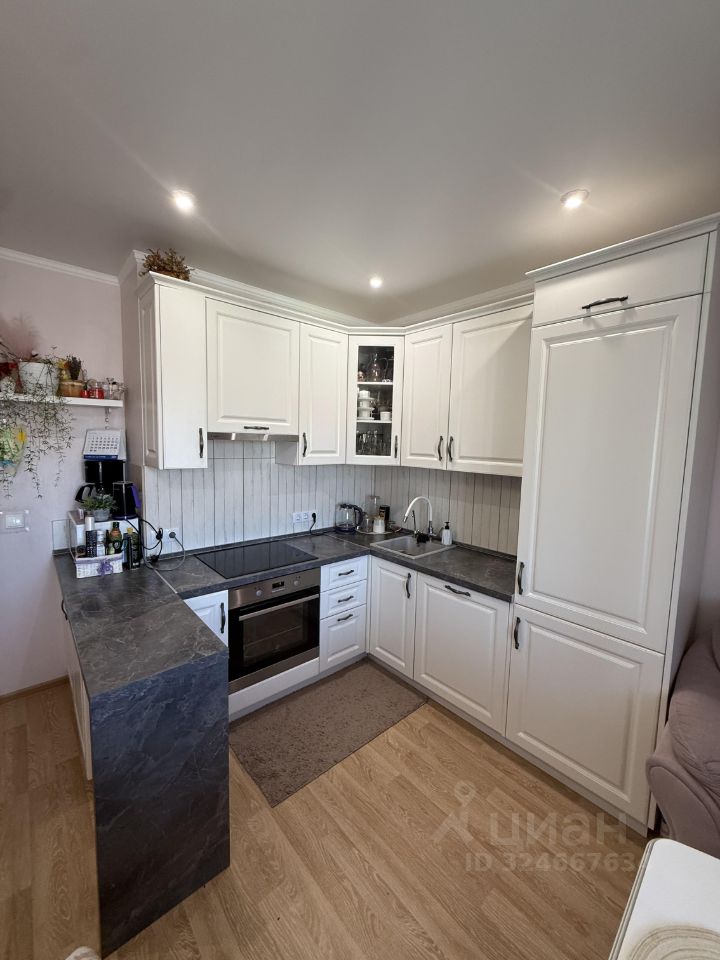 Продажа 2-комн квартиры на вторичном рынке проспект Ветеранов, 171к5