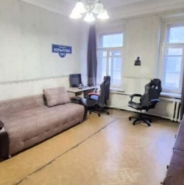 Продажа 4-комн квартиры на вторичном рынке Загородный пр-кт,  д. 21-23