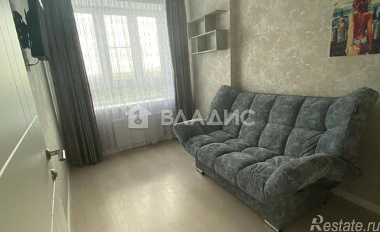 Продажа 2-комн квартиры на вторичном рынке Зенино, улица Камова,  д. 5 к2