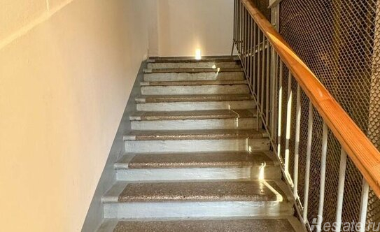 Продажа 3-комн квартиры на вторичном рынке Варшавское ш,  д. 2