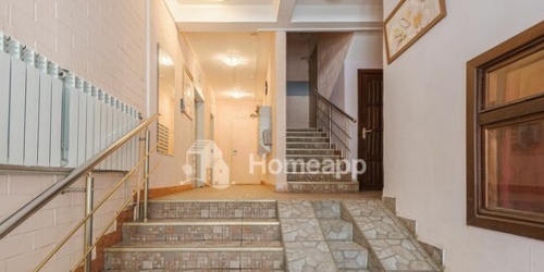 2-комн квартира Осенний б-р,  д. 10,  к. 1