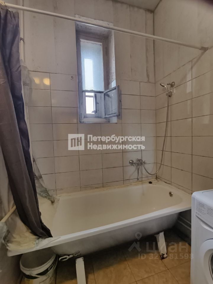 Продажа комнаты Невский пр-кт,  д. 95